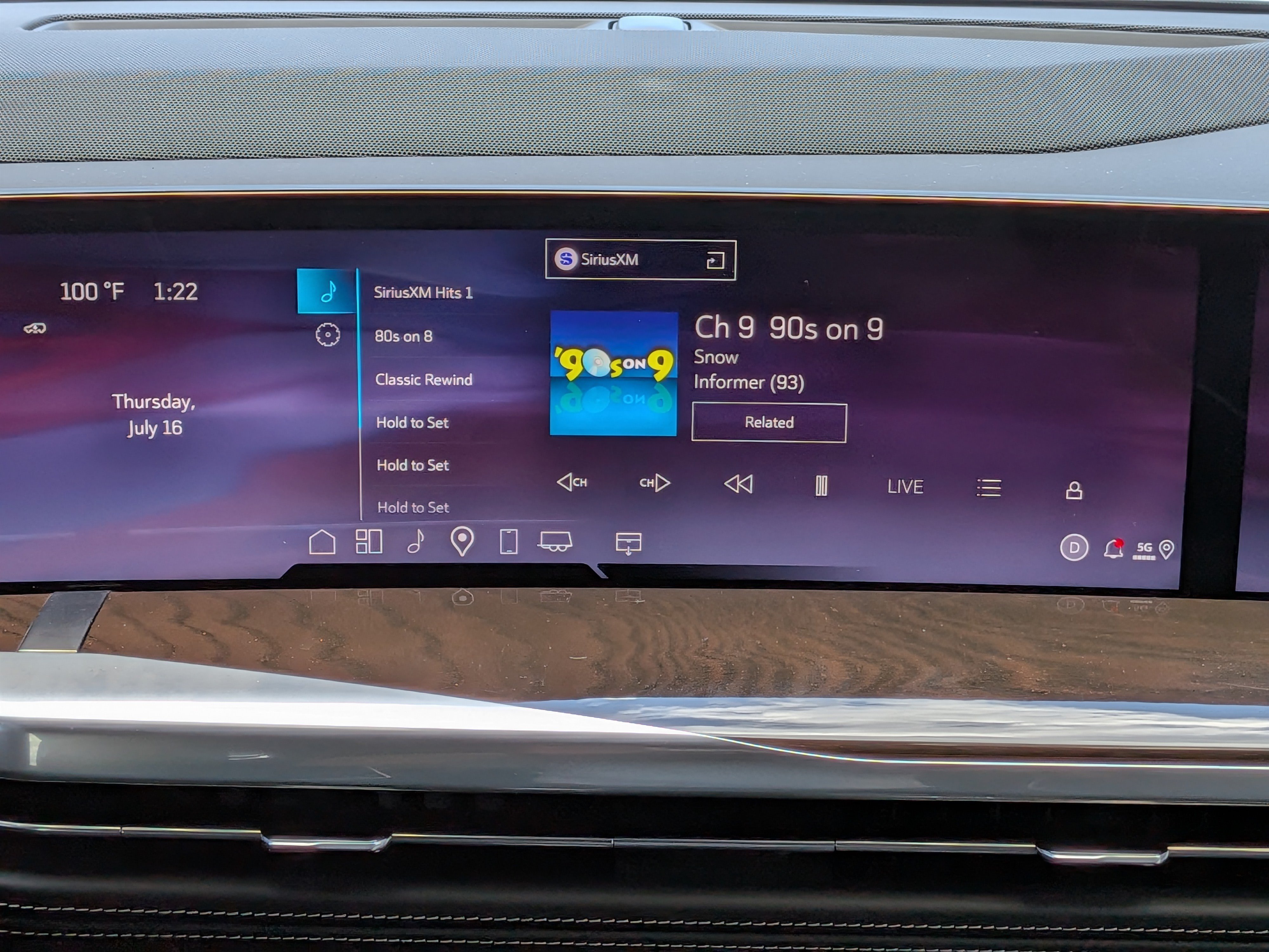 Certified 2026 Cadillac Escalade ESV Platinum Sport AWD/4WD image 20