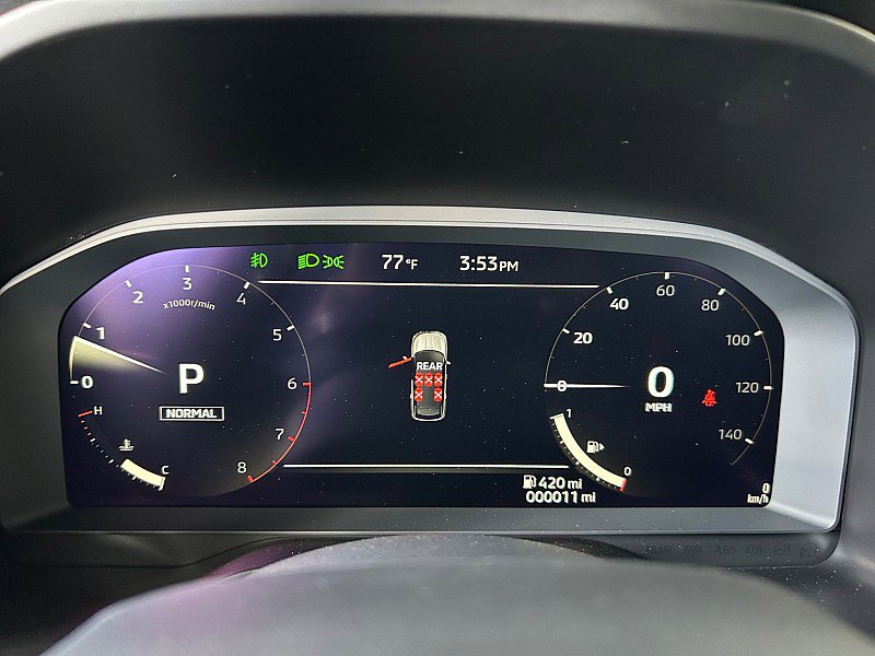 New 2025 Mitsubishi Outlander SE image 24