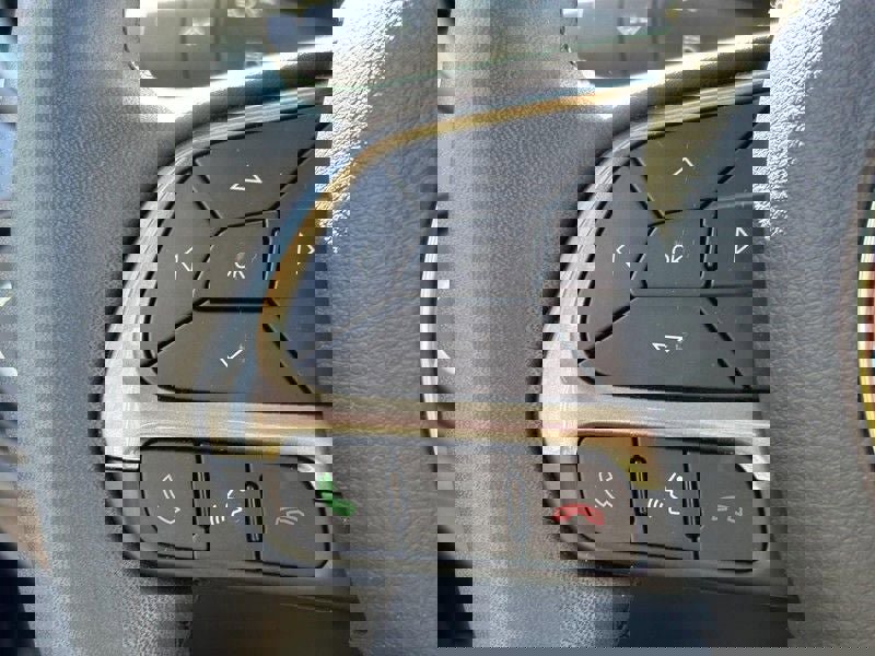 Used 2022 Jeep Renegade Latitude image 17