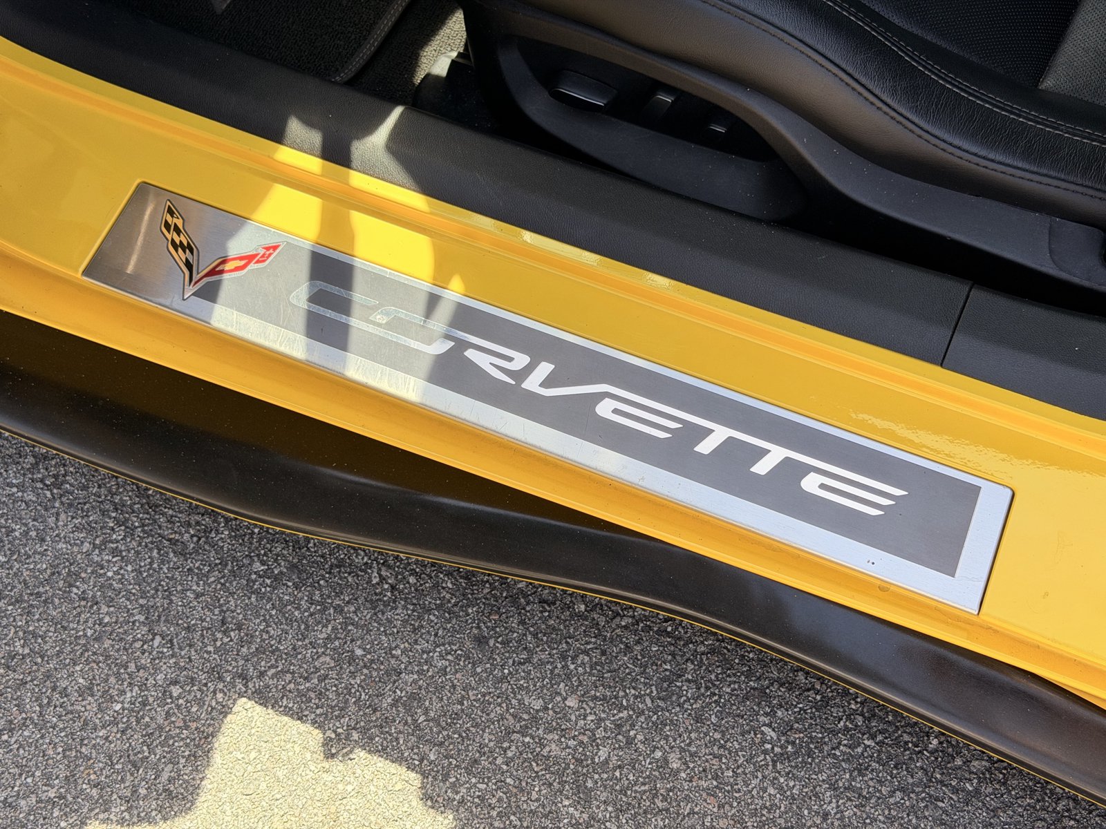 Used 2019 Chevrolet Corvette Stingray Convertible Z51 2LT RWD image 30