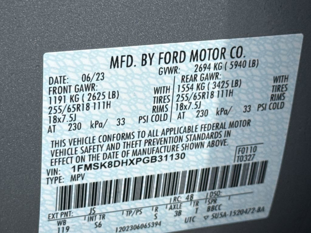 Used 2023 Ford Explorer XLT w/ Equipment Group 202A AWD/4WD image 33