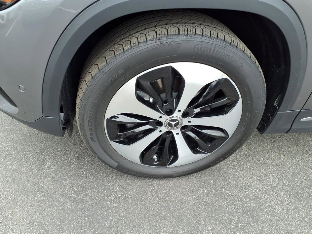 Certified 2025 Mercedes-Benz GLA 250 4MATIC image 10