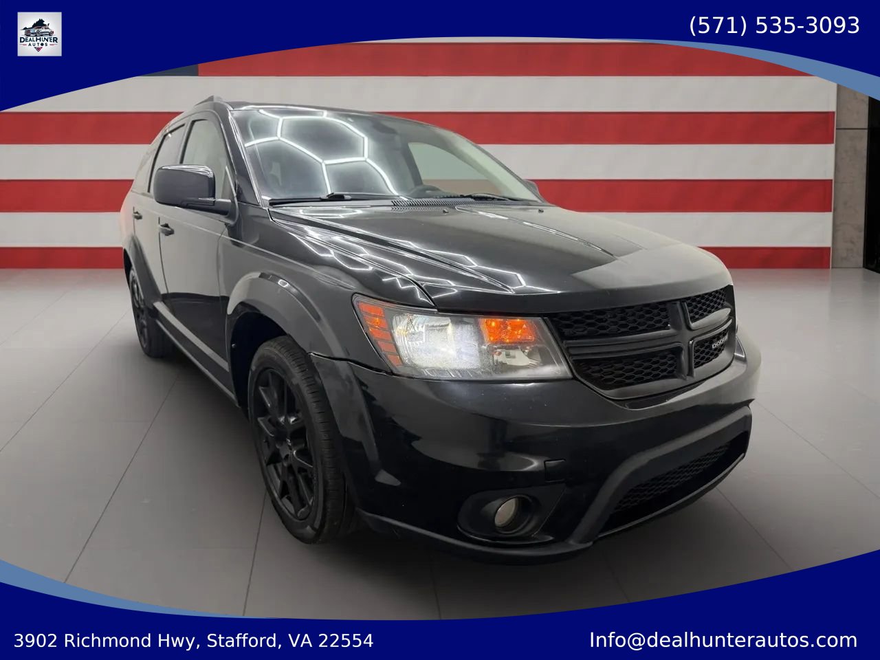 Used 2019 Dodge Journey SE w/ Blacktop Package FWD image 3