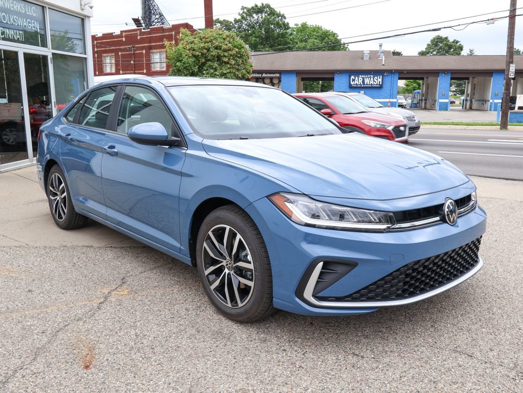New 2026 Volkswagen Jetta SE FWD image 7