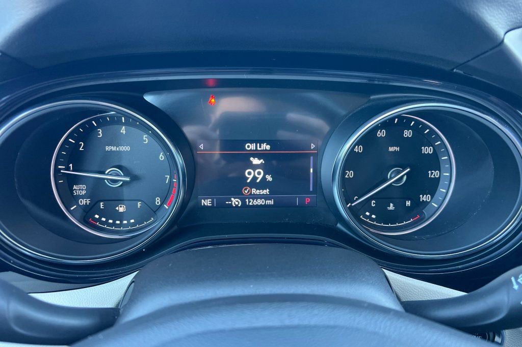 Used 2023 Buick Encore GX Select image 21