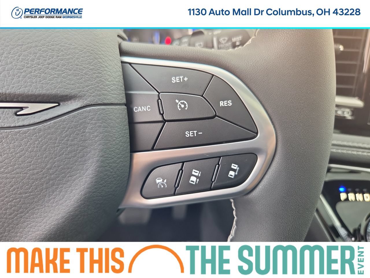 New 2027 Chrysler Pacifica Select AWD/4WD image 31