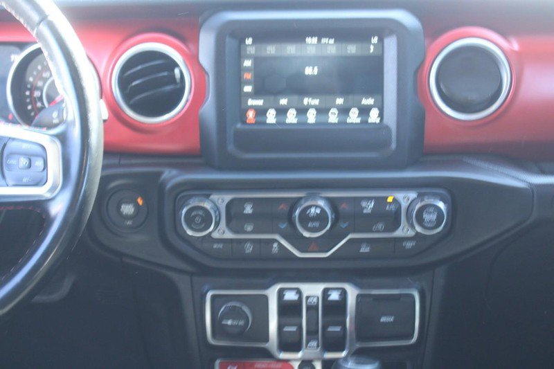 Used 2020 Jeep Gladiator Rubicon w/ Trailer Tow Package AWD/4WD image 15