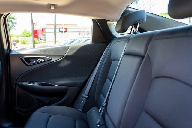 Used 2021 Chevrolet Malibu LT FWD image 26