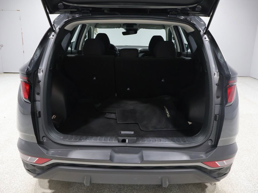 Used 2024 Hyundai Tucson SE image 19