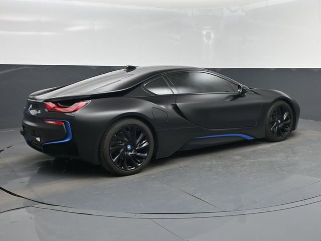 Used 2016 BMW i8 image 3