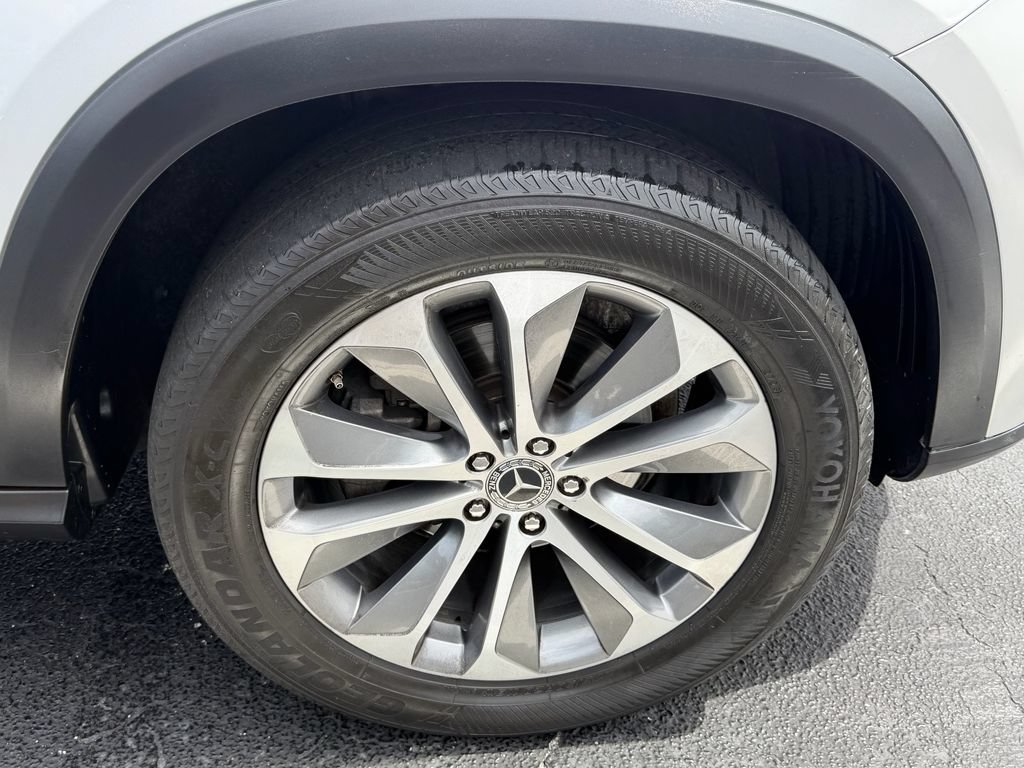 Used 2020 Mercedes-Benz GLE 350 w/ Premium Package image 19