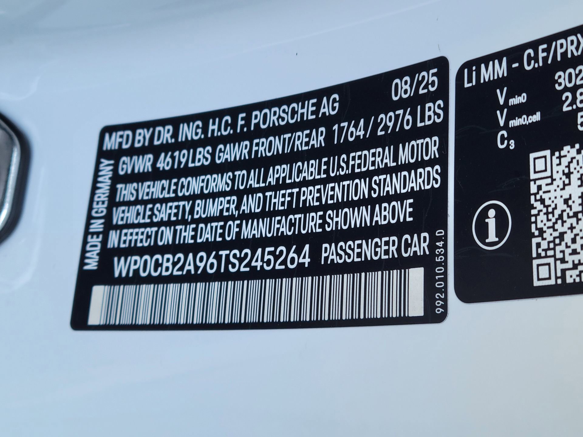 Certified 2026 Porsche 911 Carrera GTS image 34