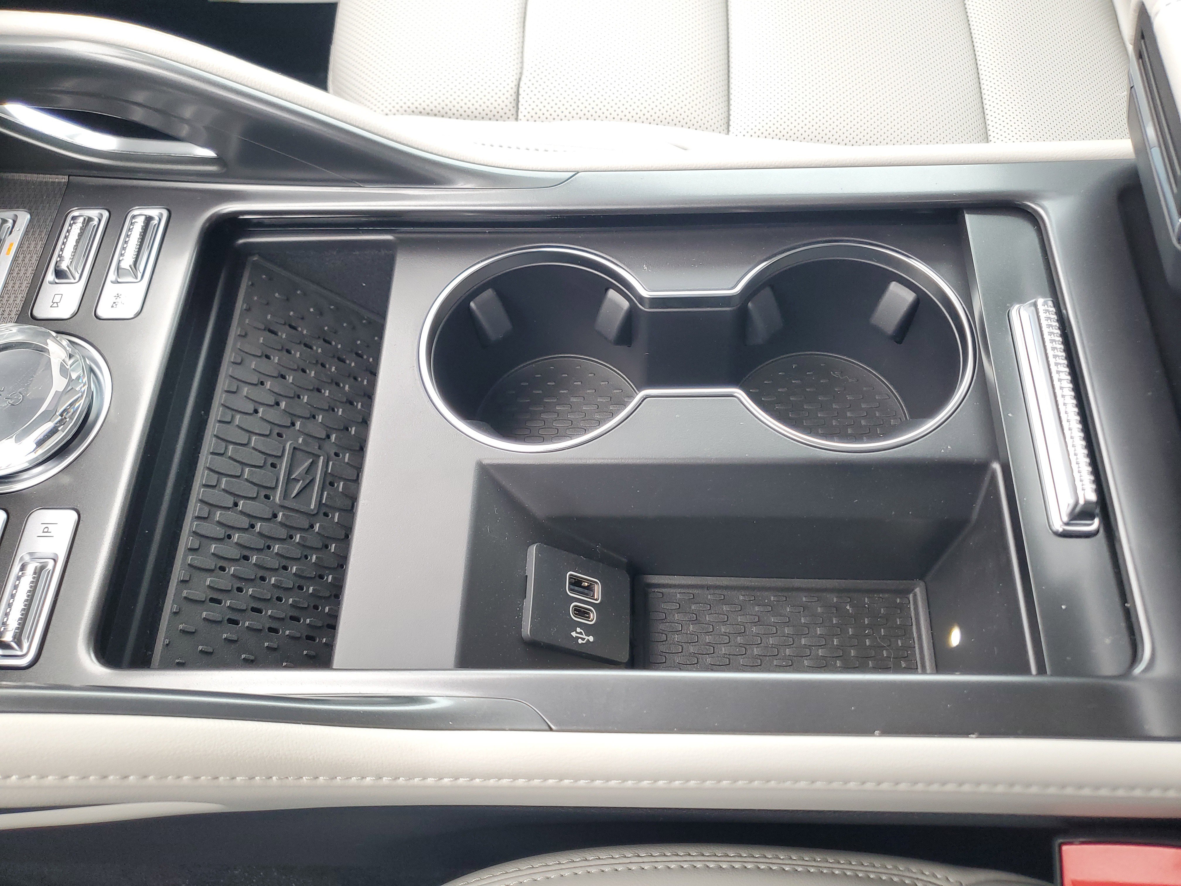 New 2026 Lincoln Nautilus Premier w/ Equipment Group 102A image 27