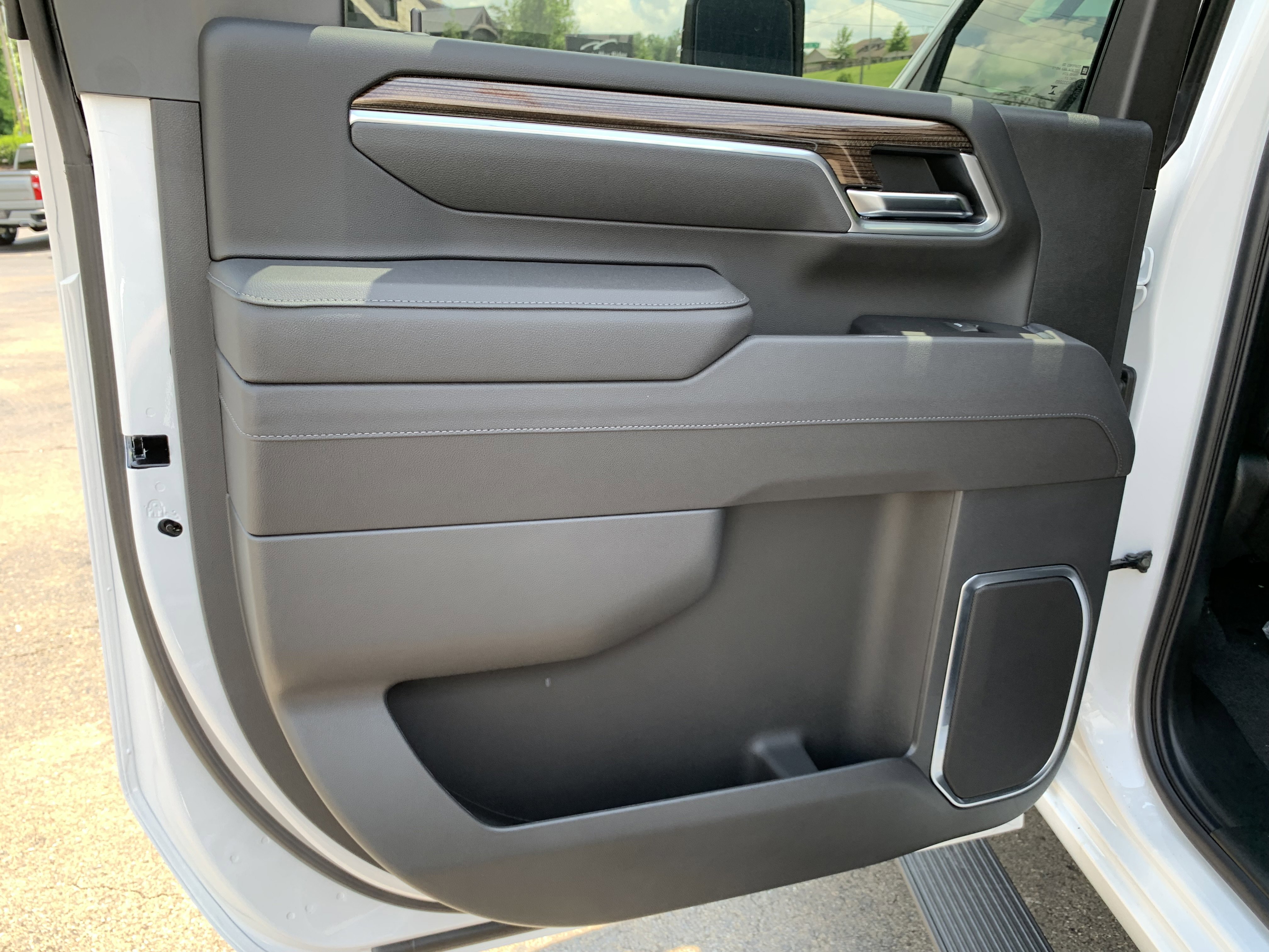 New 2025 Chevrolet Silverado 2500 LT w/ Trail Boss Package AWD/4WD image 36