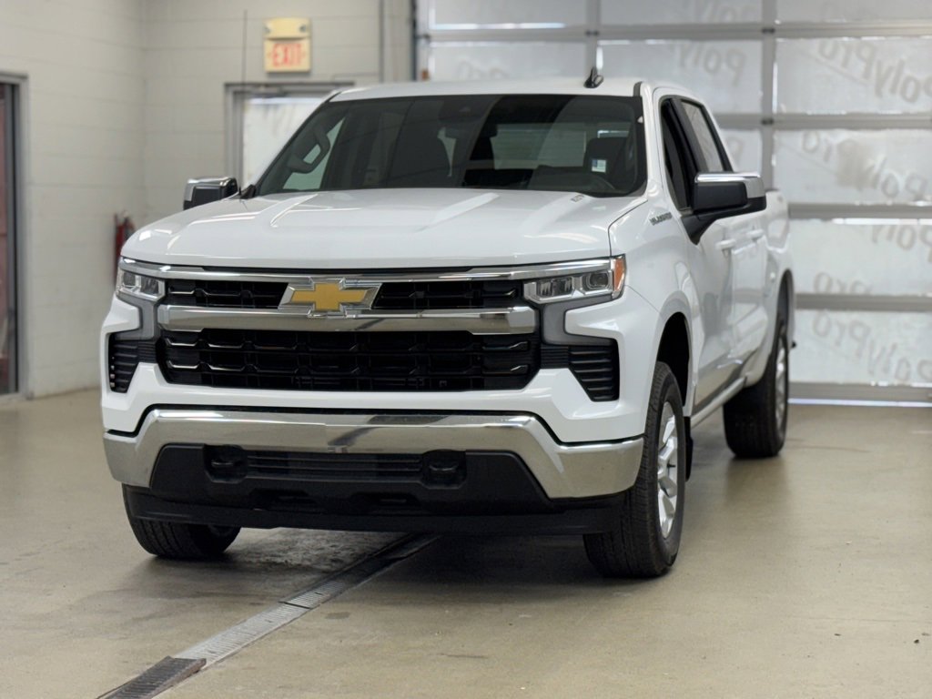 New 2026 Chevrolet Silverado 1500 LT image 3