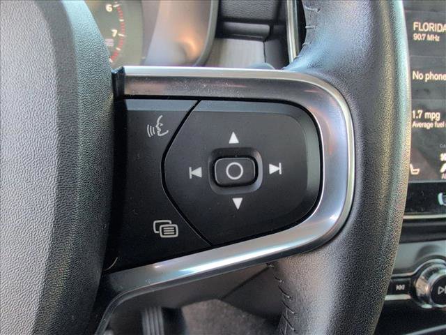 Used 2021 Volvo XC40 T5 Inscription image 15