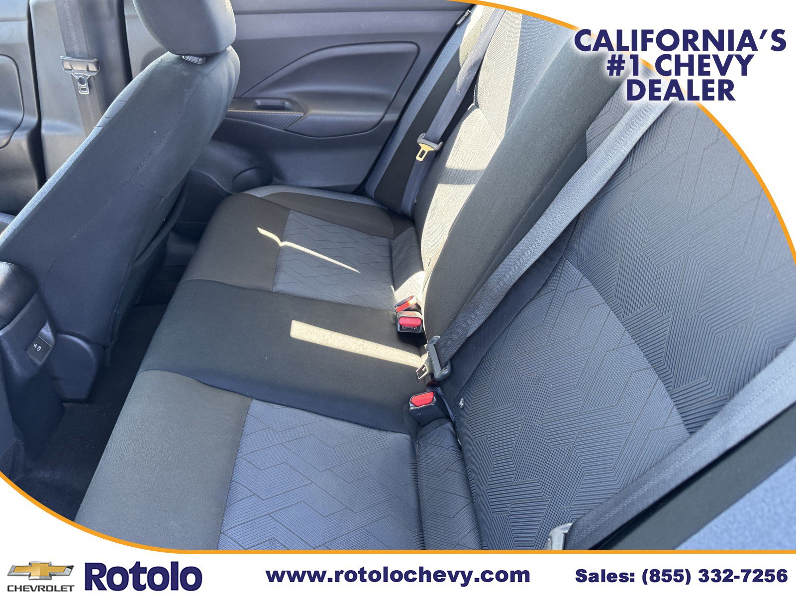 Used 2024 Nissan Versa SV FWD image 12