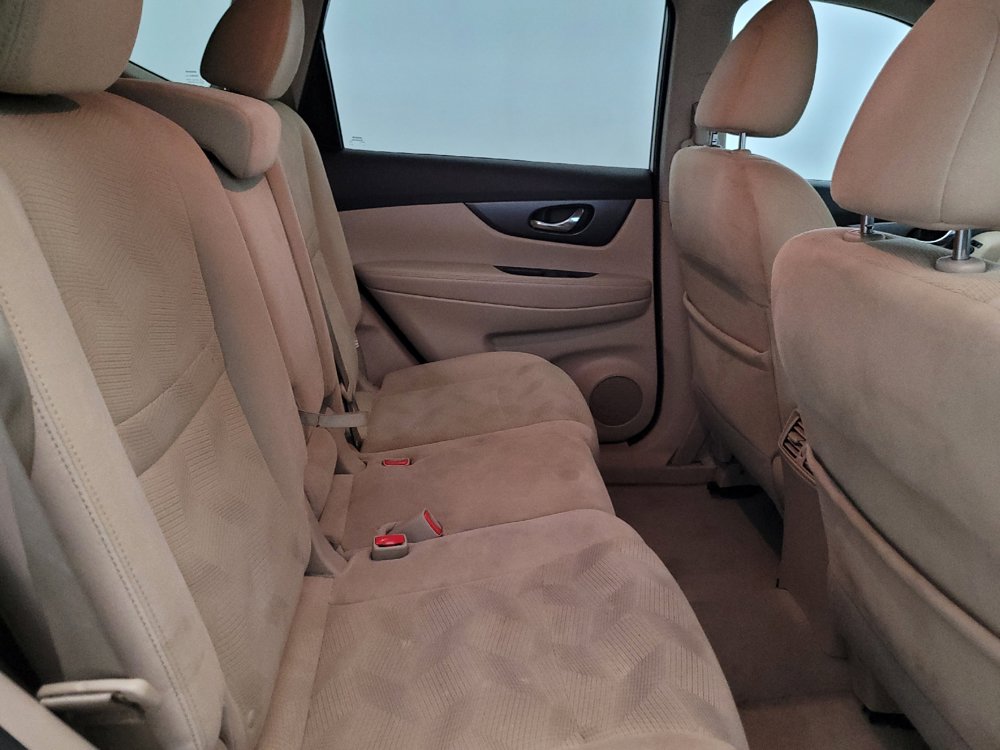 Used 2015 Nissan Rogue SV AWD/4WD image 19