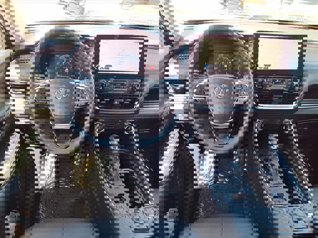 Certified 2025 Toyota Grand Highlander XLE image 8