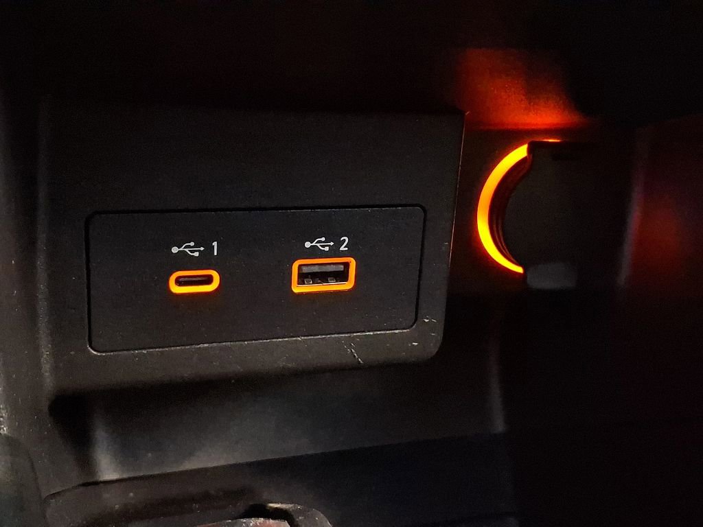 Used 2023 Nissan Kicks SV image 23