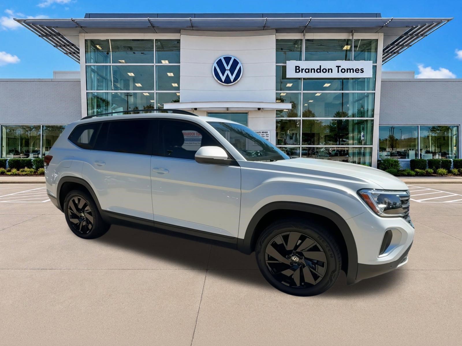 Used 2026 Volkswagen Atlas SE FWD image 10