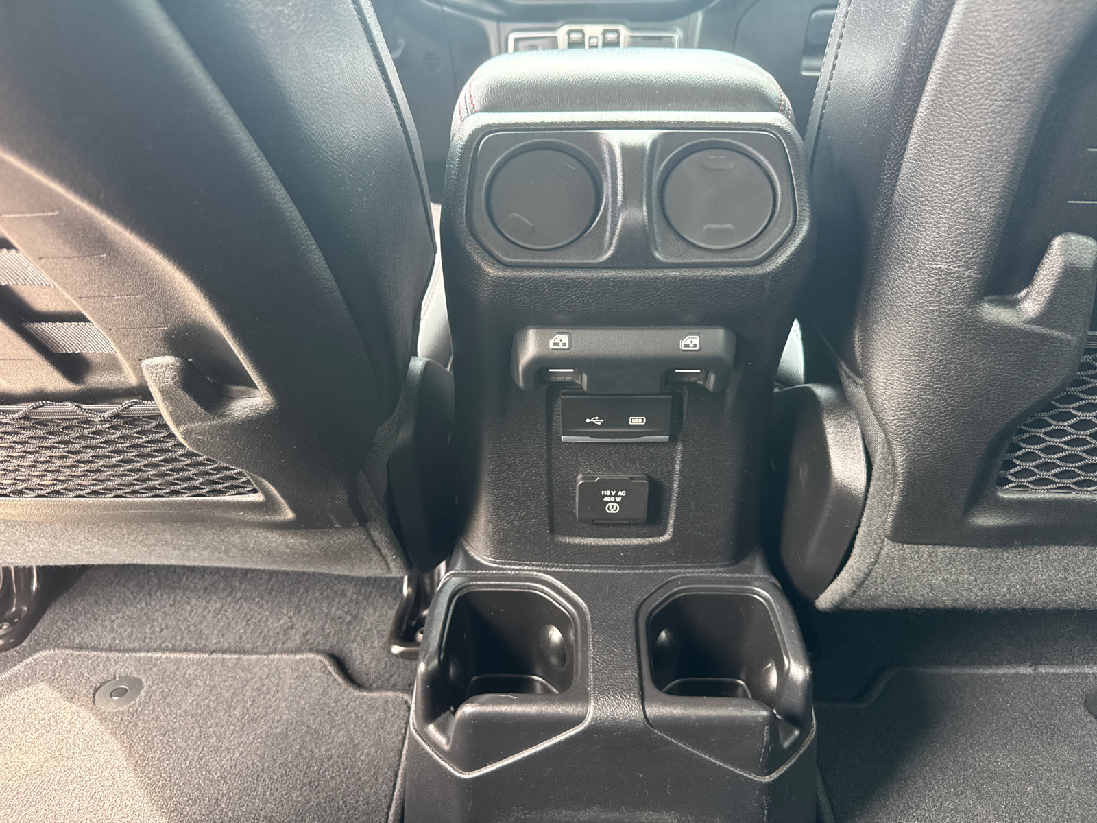 Used 2020 Jeep Gladiator Rubicon AWD/4WD image 7