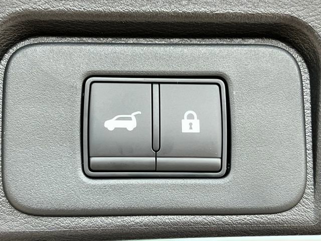 New 2026 Nissan Rogue SV w/ Cold Weather Package image 31