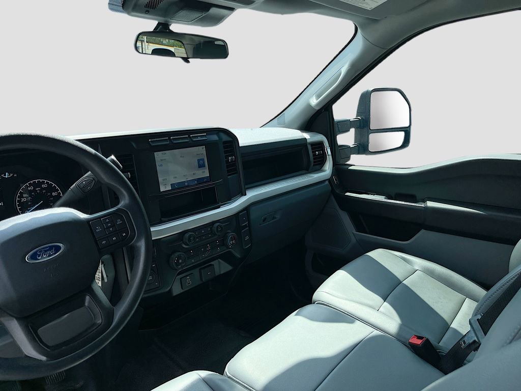 Used 2023 Ford F250 XL w/ XL Chrome Package AWD/4WD image 21