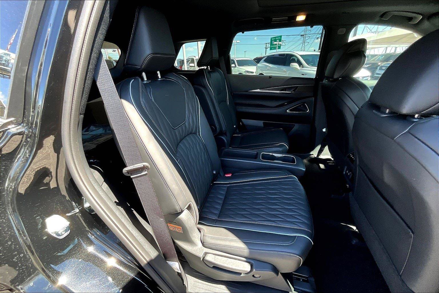 New 2026 INFINITI QX60 Autograph image 21