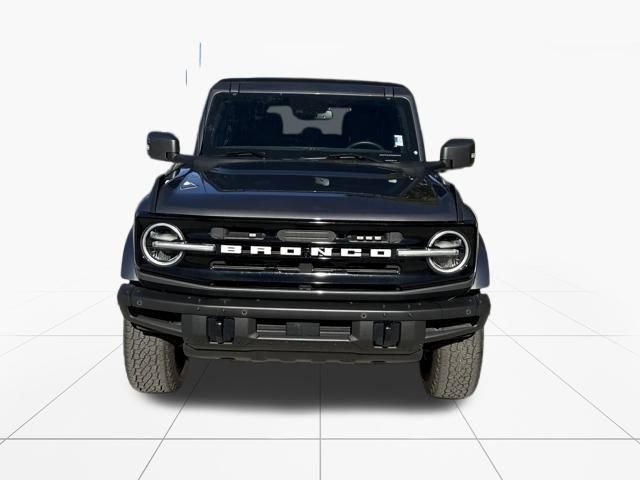 Used 2022 Ford Bronco Outer Banks image 2