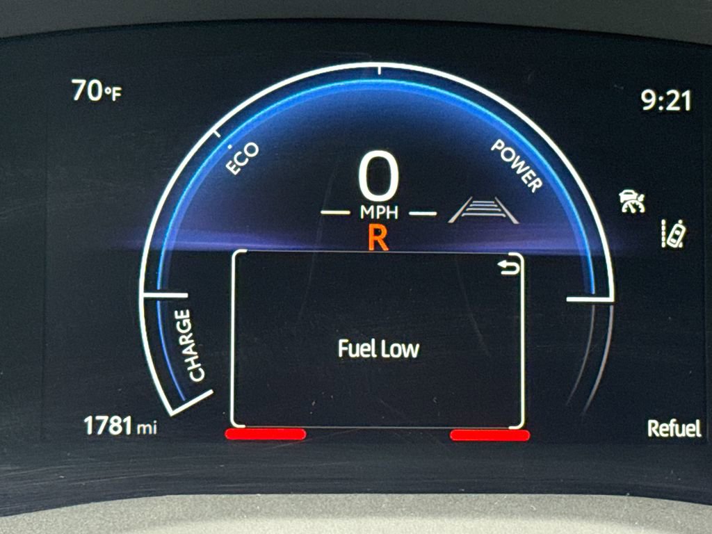 Used 2025 Toyota Camry LE w/ Convenience Package FWD image 30