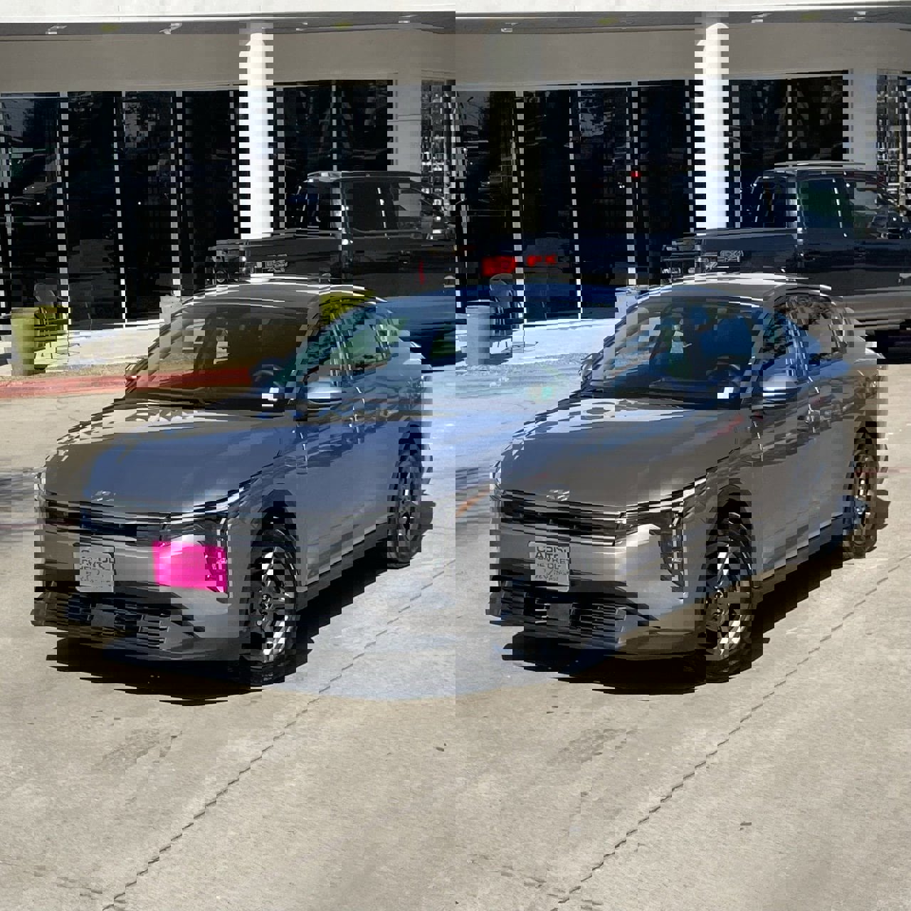 Used 2025 Kia K4 LXS image 9