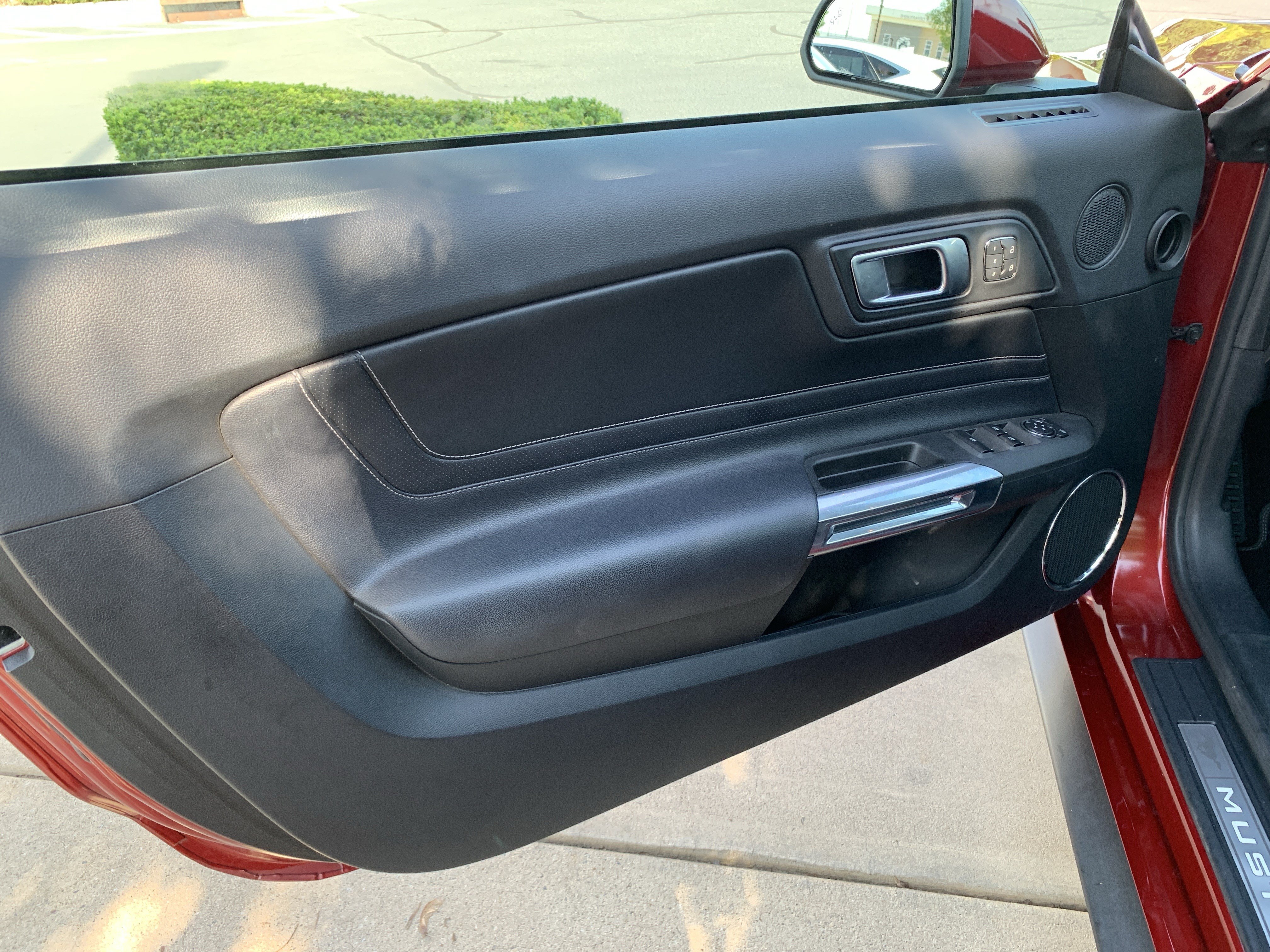 Used 2019 Ford Mustang Premium w/ Equipment Group 201A RWD image 14