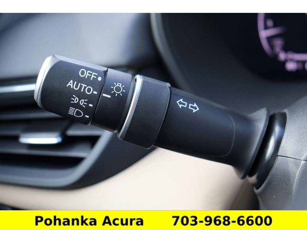 Certified 2025 Acura TLX w/ Technology Package image 12