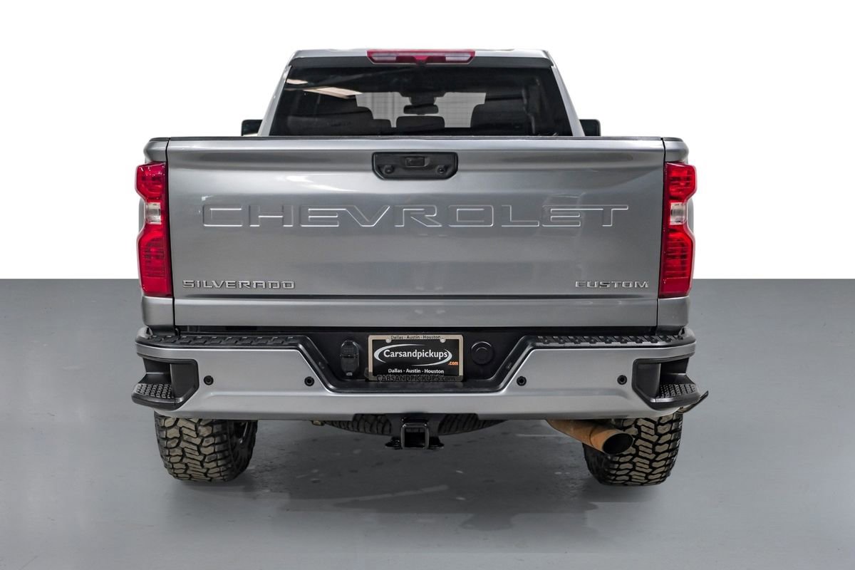 Used 2024 Chevrolet Silverado 2500 Custom w/ Custom Value Package AWD/4WD image 8
