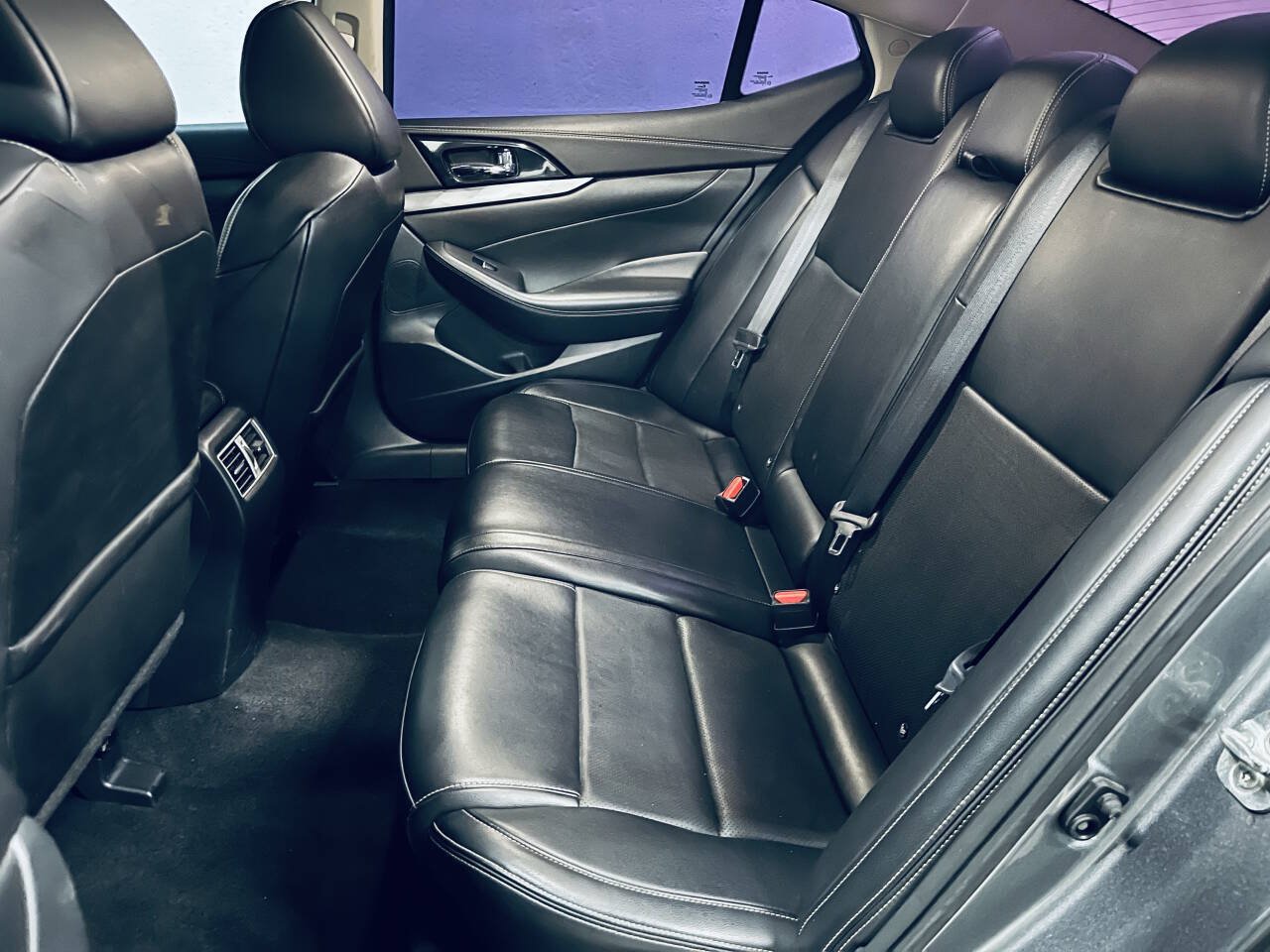 Used 2020 Nissan Maxima 3.5 SV w/ Floor Mat Group FWD image 18