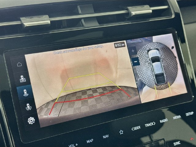 Certified 2022 Hyundai Santa Cruz Limited AWD/4WD image 17