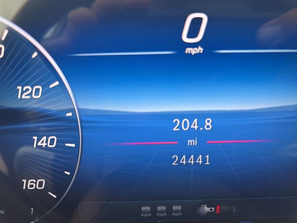 Used 2025 Mercedes-Benz E 350 Sedan image 37