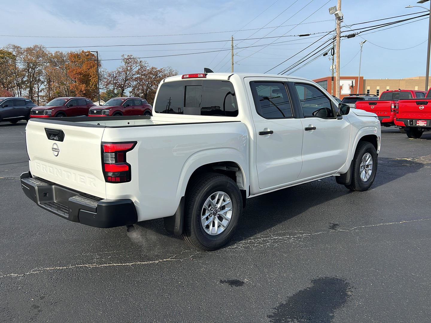 New 2026 Nissan Frontier S image 5