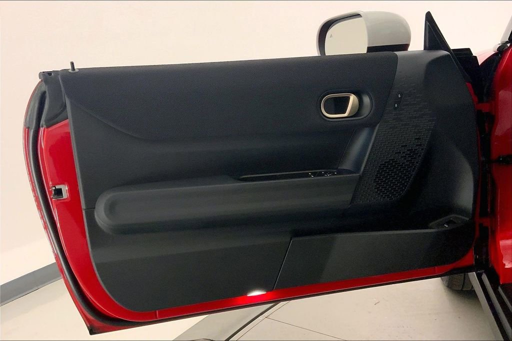 Certified 2025 MINI Cooper S image 24