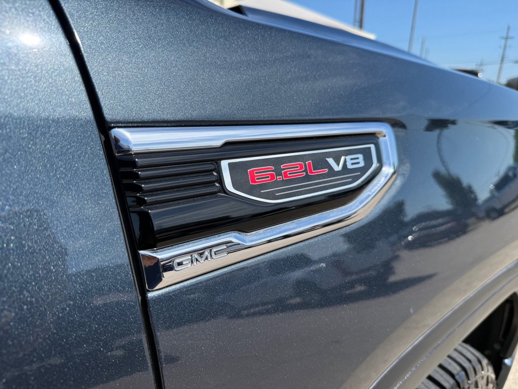 Used 2020 GMC Sierra 1500 Denali w/ Denali Ultimate Package AWD/4WD image 11