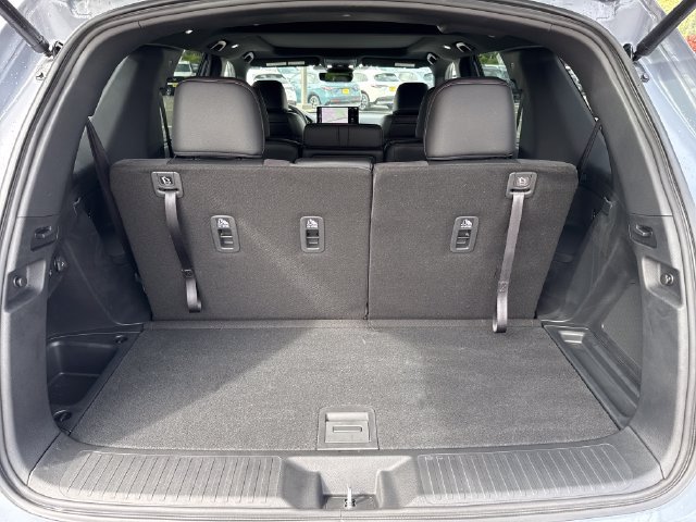 Used 2026 Honda Pilot Black Edition image 15