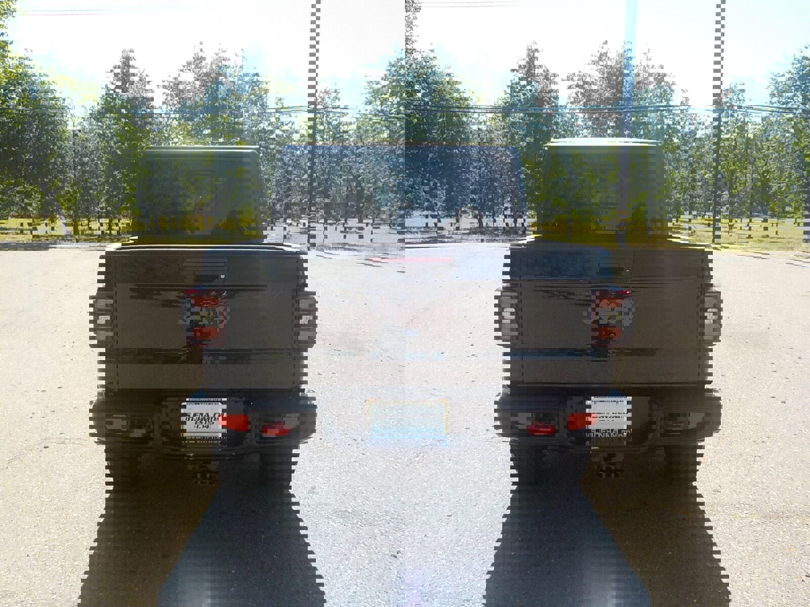 Used 2024 Jeep Gladiator Rubicon w/ Steel Bumper Group image 5