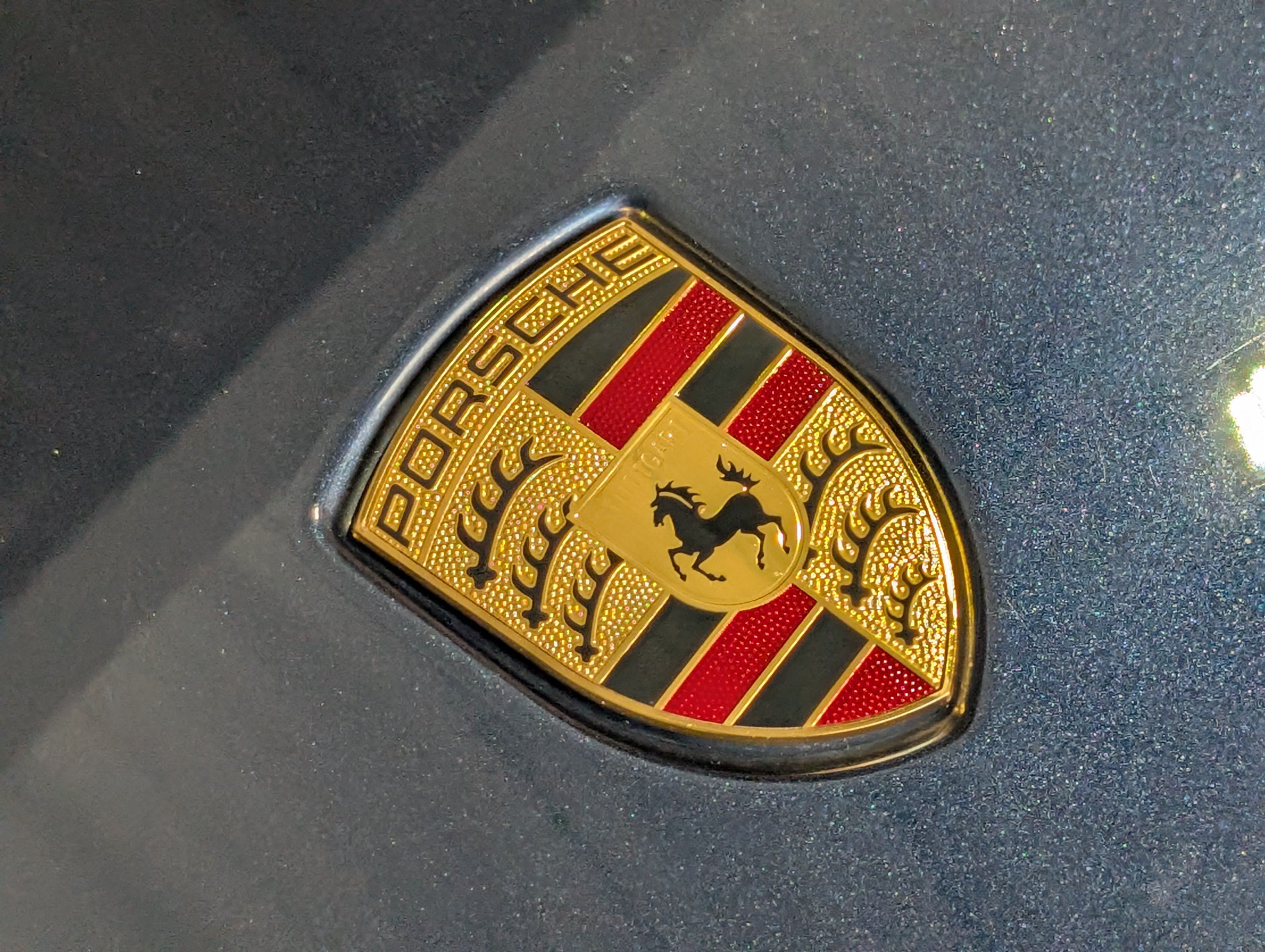 Certified 2023 Porsche Macan AWD/4WD image 18