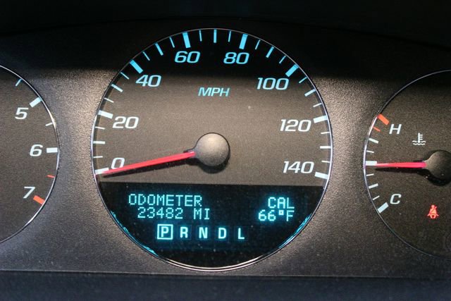 Used 2013 Chevrolet Impala LTZ FWD image 23