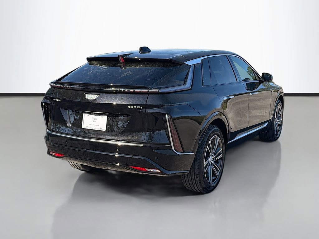 New 2026 Cadillac Lyriq Luxury image 5