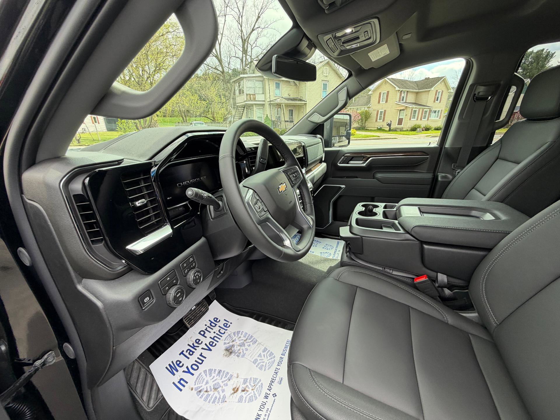 New 2026 Chevrolet Silverado 3500 LT w/ All Star Edition AWD/4WD image 32