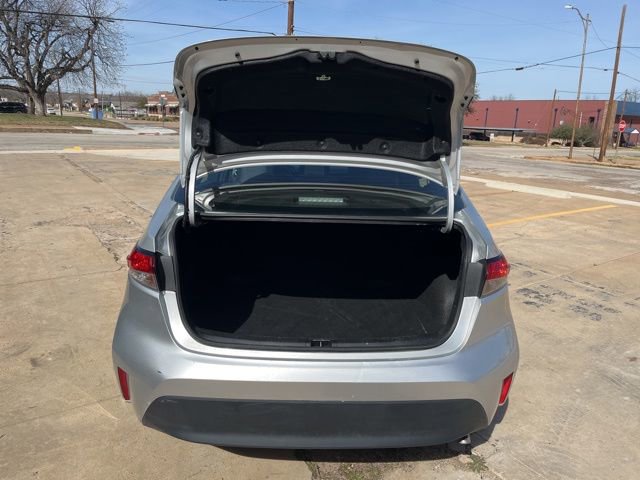 Used 2024 Toyota Corolla LE image 32