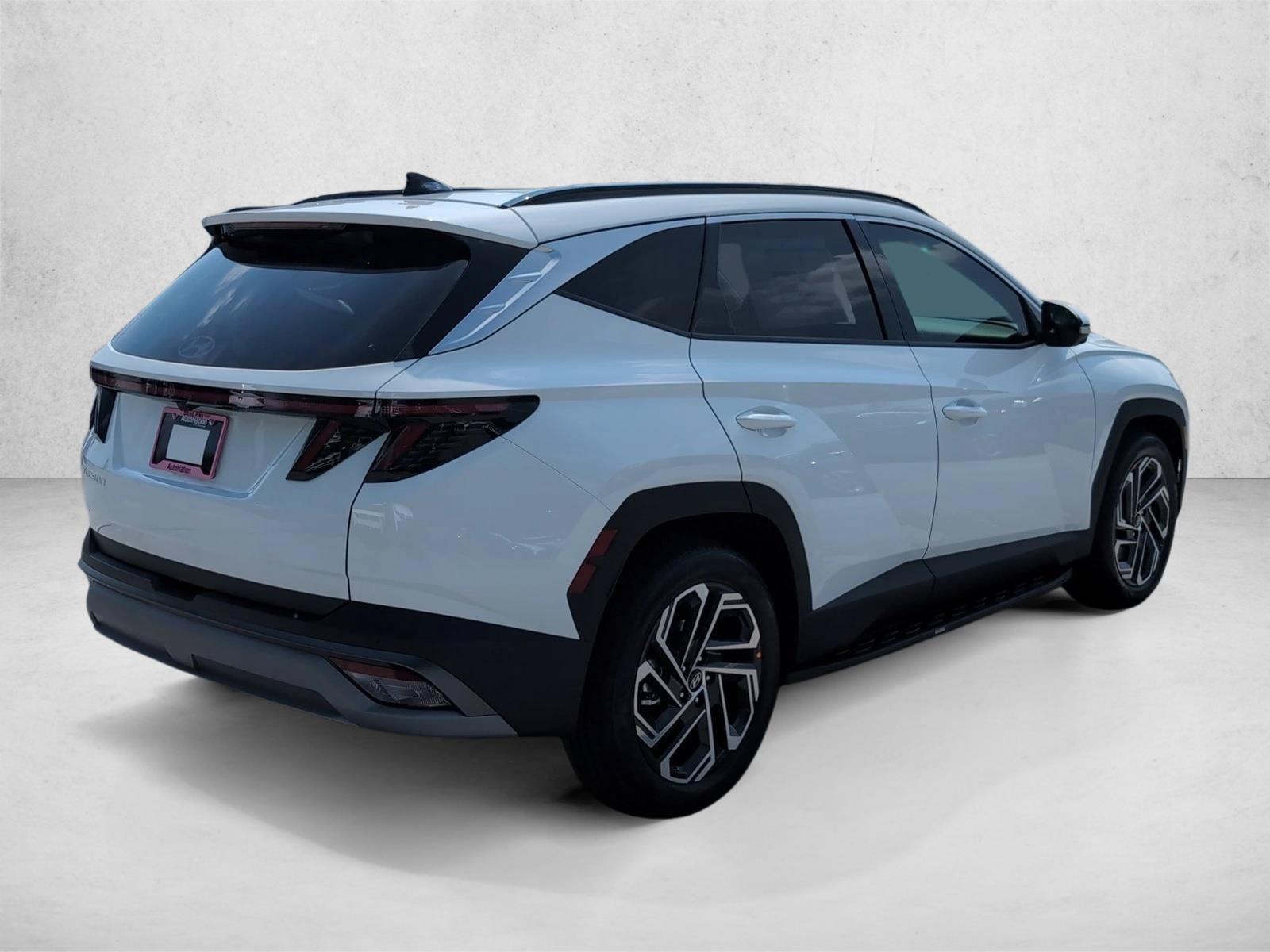 New 2026 Hyundai Tucson Limited FWD image 5