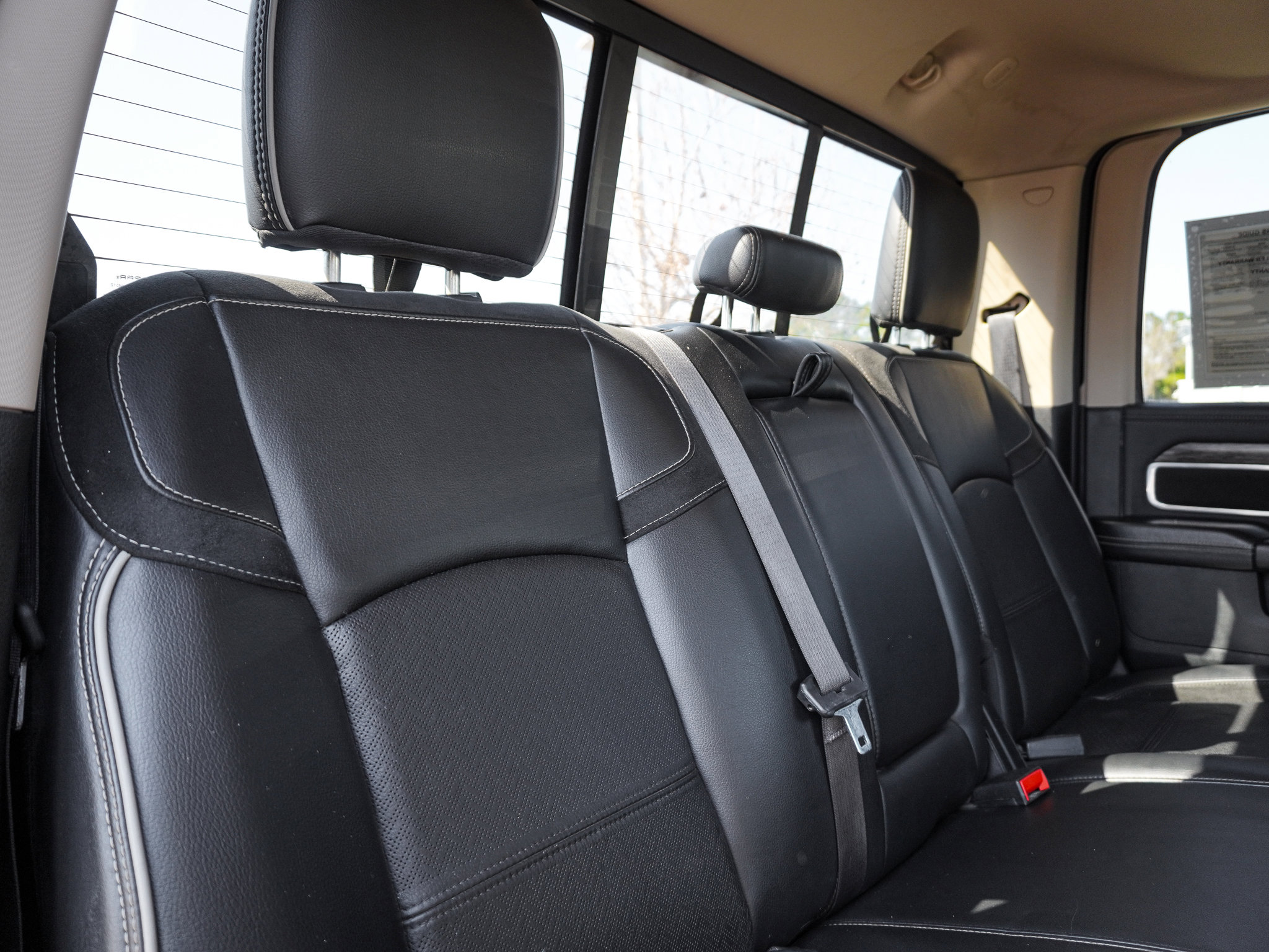 Used 2020 RAM 2500 Laramie image 33